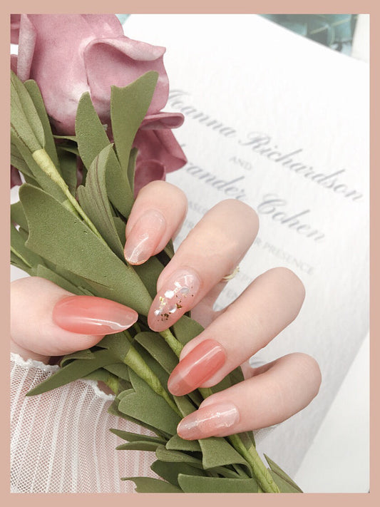 Clean, Minimal, Professional The Beauty of Soft Cat Eye Nails (HEMA / TPO Free)